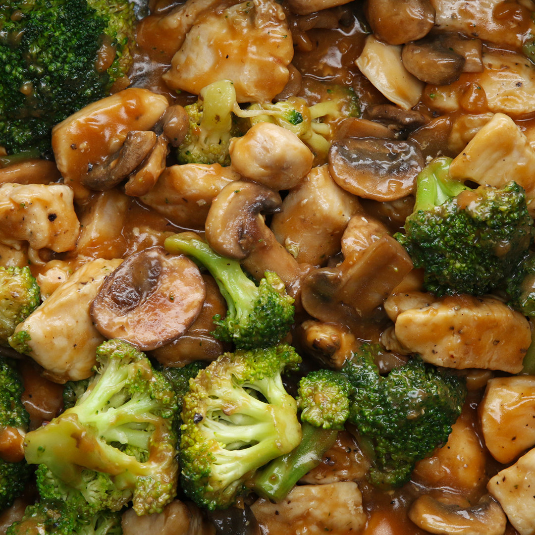 Chicken and veggie stir fry